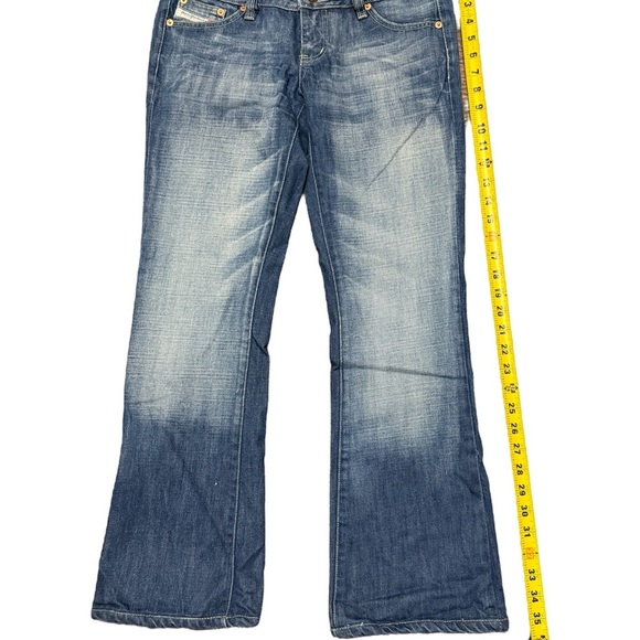 Diesel size 29 capri lengh EUC Blue Flare Wide Leg Jeans with Authentic Fading - Picture 2 of 12